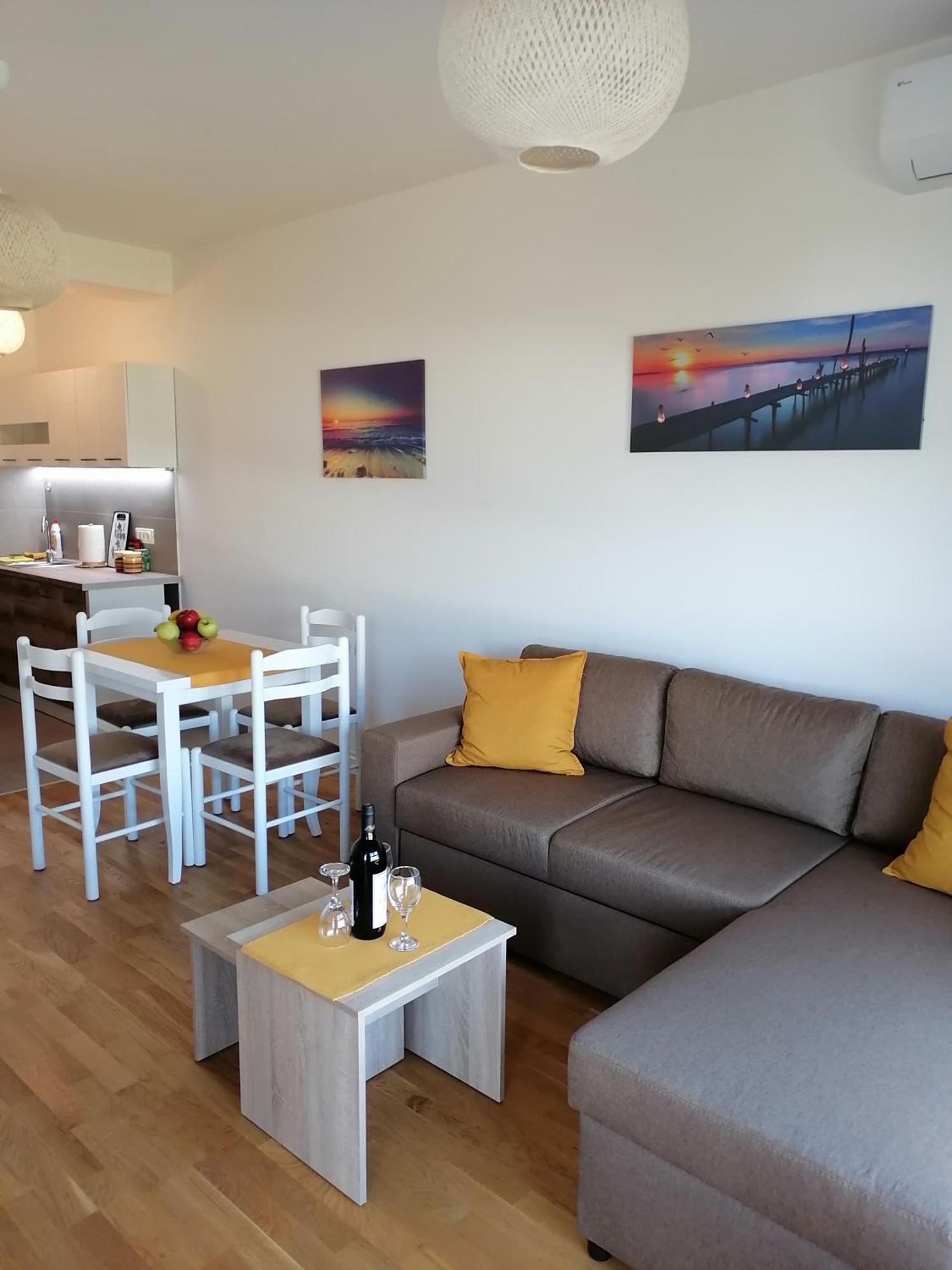 Vegi Apartments Бар Экстерьер фото