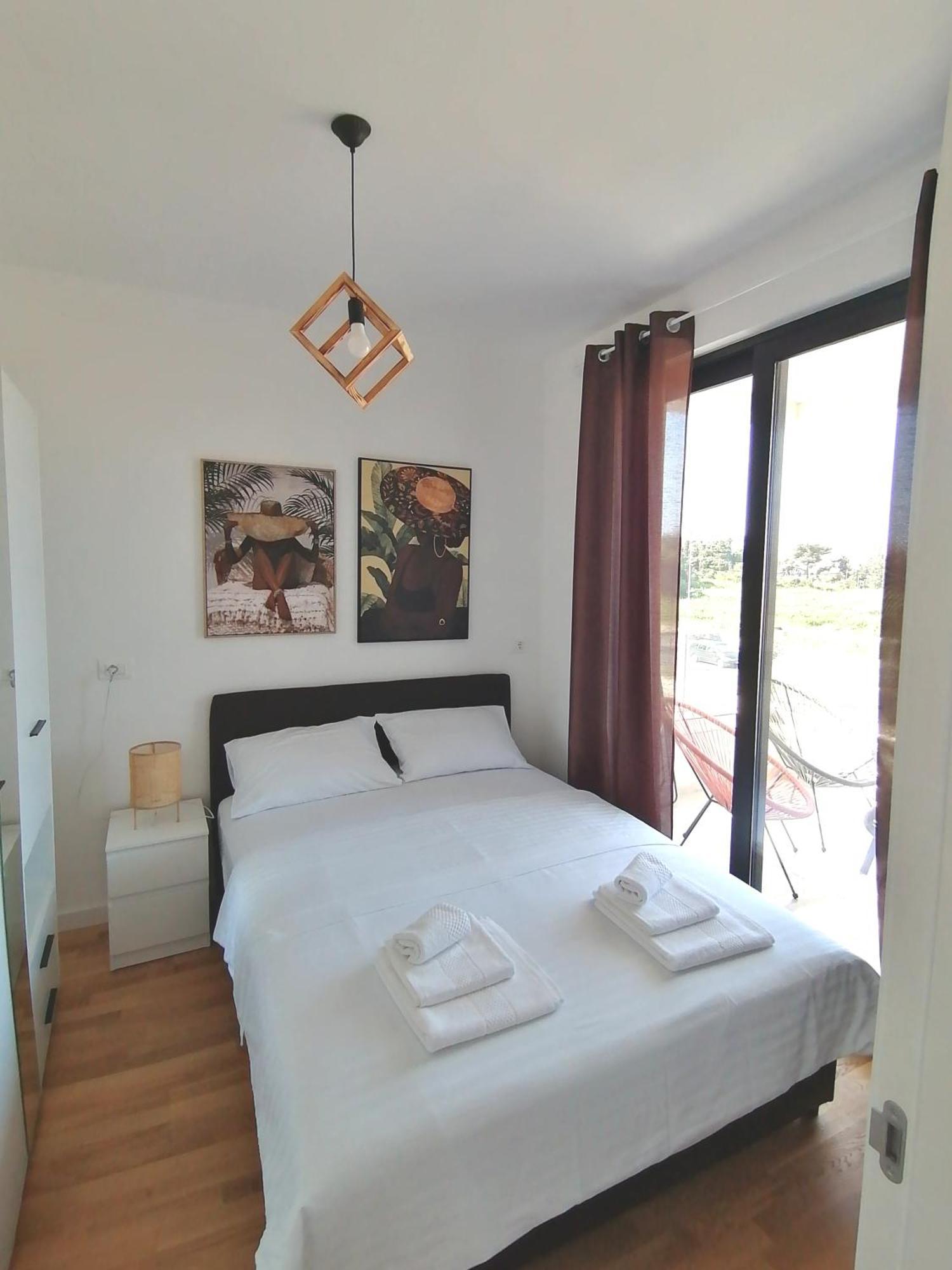 Vegi Apartments Бар Экстерьер фото